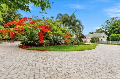 3035 SE Saint Lucie Boulevard Stuart FL 34997