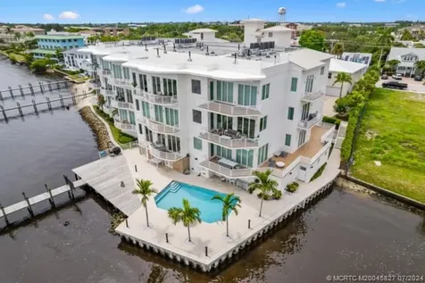 53 SE Seminole Street Stuart FL 34994