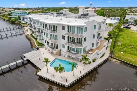 53 SE Seminole Street Stuart FL 34994