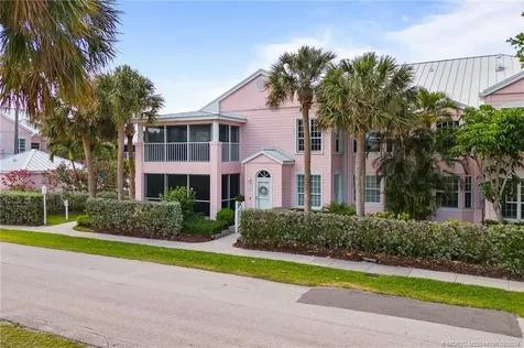 391 NE Plantation Road Stuart FL 34996