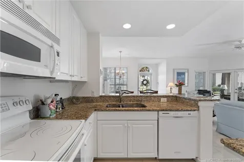 391 NE Plantation Road Stuart FL 34996