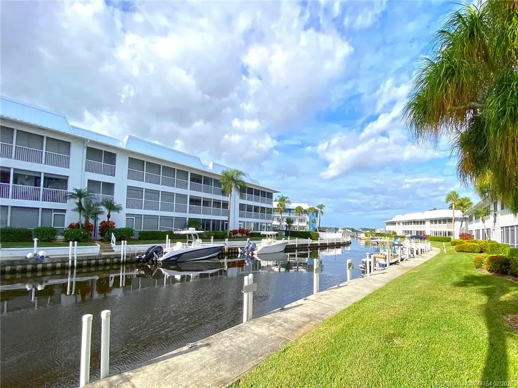 1858 SW Palm City Road Stuart FL 34994