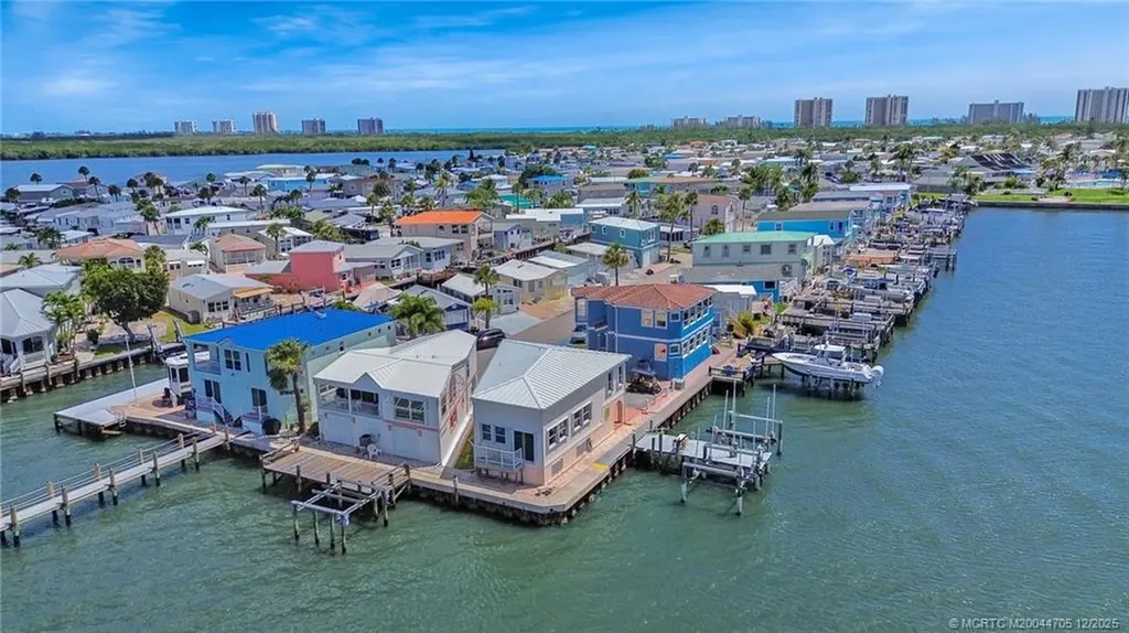 257 Nettles Boulevard Jensen Beach FL 34957