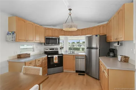 10725 S Ocean Drive Jensen Beach FL 34957