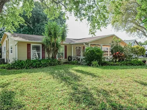 1216 32nd Avenue SW Vero Beach FL 32968