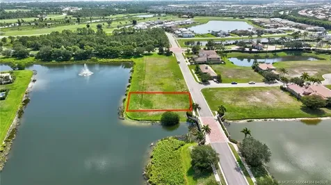 120 SE Santa Gardenia Port St Lucie FL 34984
