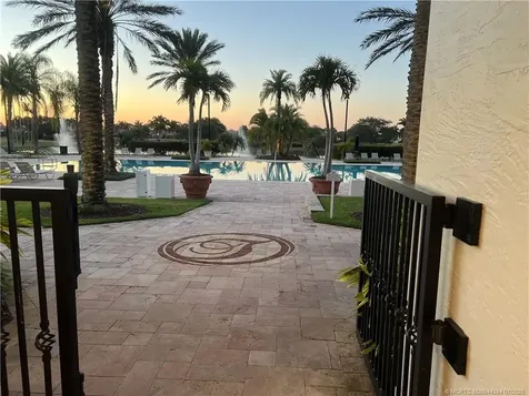 120 SE Santa Gardenia Port St Lucie FL 34984