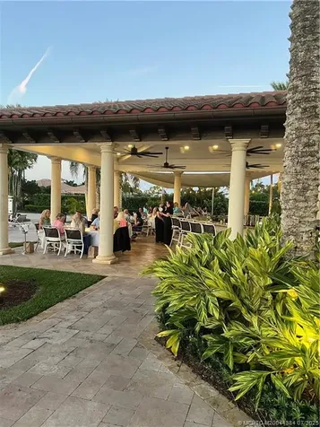 120 SE Santa Gardenia Port St Lucie FL 34984