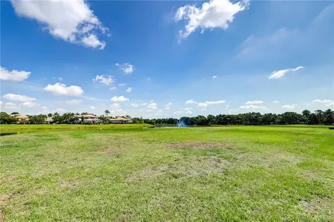 120 SE Santa Gardenia Port St Lucie FL 34984