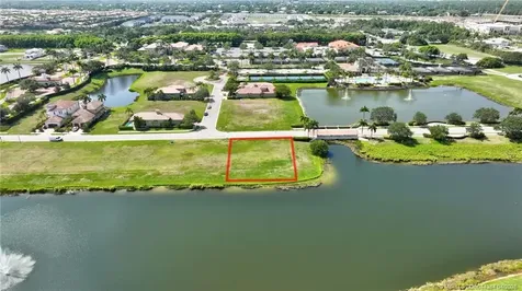 120 SE Santa Gardenia Port St Lucie FL 34984