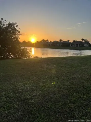 120 SE Santa Gardenia Port St Lucie FL 34984