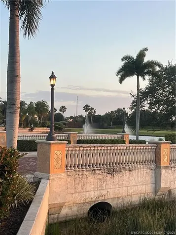 120 SE Santa Gardenia Port St Lucie FL 34984