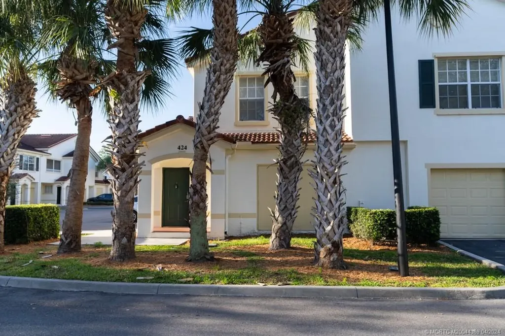 424 SE Kitching Circle Stuart FL 34994