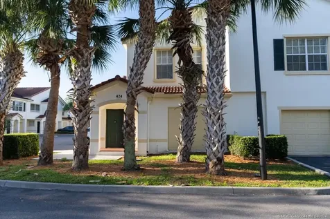 424 SE Kitching Circle Stuart FL 34994
