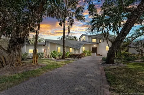 12 Oakwood Drive Stuart FL 34996