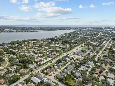 918 Cheyenne Street Jupiter FL 33458