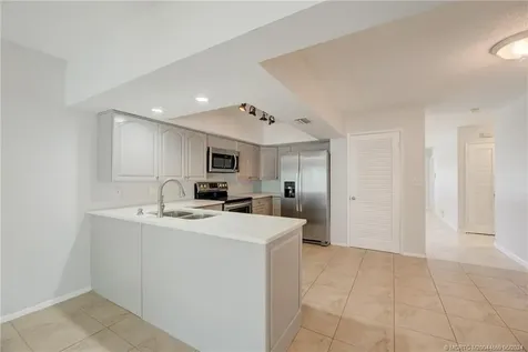 2113-2115 NE 56th Court Fort Lauderdale FL 33308