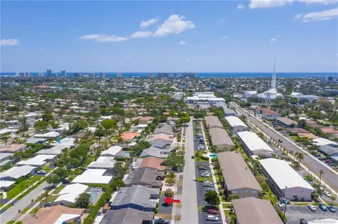 2113-2115 NE 56th Court Fort Lauderdale FL 33308