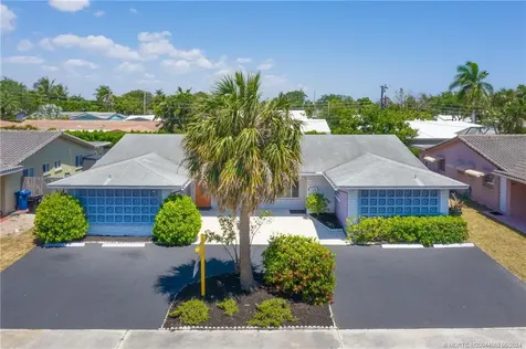 2113-2115 NE 56th Court Fort Lauderdale FL 33308