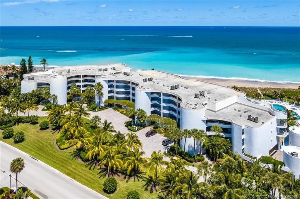 2001 SE Sailfish Point Boulevard Stuart FL 34996