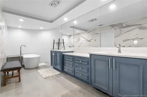 2001 SE Sailfish Point Boulevard Stuart FL 34996