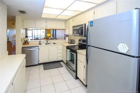 4540 NE Sandpebble Trace Stuart FL 34996