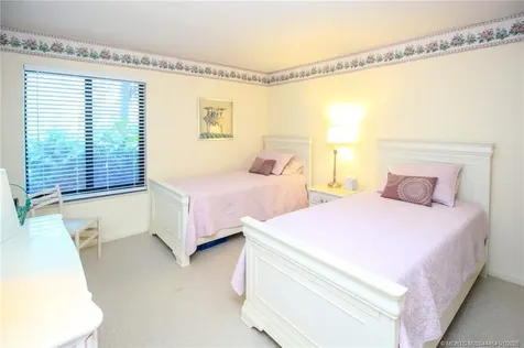 4540 NE Sandpebble Trace Stuart FL 34996