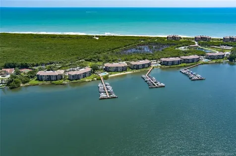 4540 NE Sandpebble Trace Stuart FL 34996