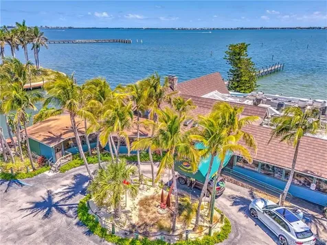 1528 NE Outrigger Landings Drive Jensen Beach FL 34957