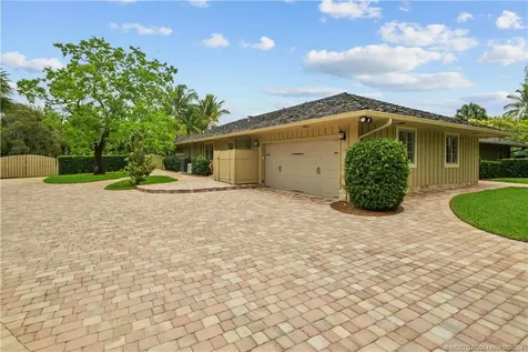 875 NE Stokes Terrace Jensen Beach FL 34957