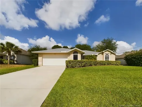 125 Filbert Street Sebastian FL 32958