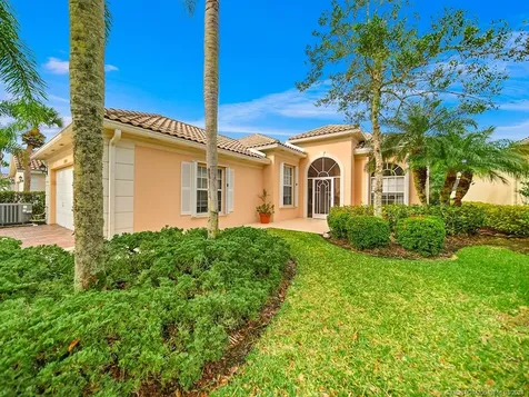8804 SE Retreat Drive Hobe Sound FL 33455