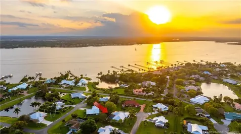 2556 NW Captiva Cove Stuart FL 34994