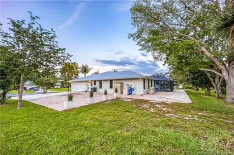 2556 NW Captiva Cove Stuart FL 34994