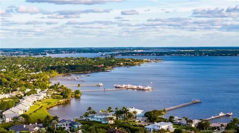 2556 NW Captiva Cove Stuart FL 34994