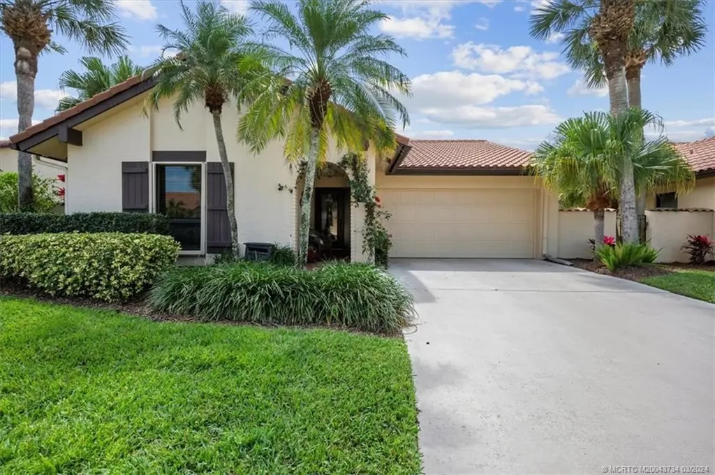 2369 SW Bobalink Court Palm City FL 34990