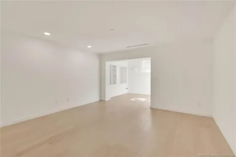 6996 SE Harbor Circle Stuart FL 34996