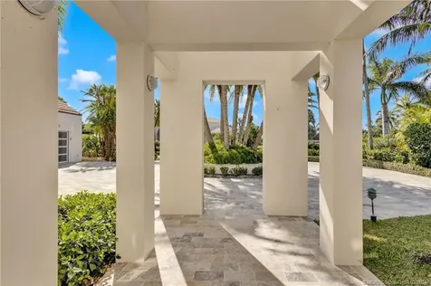 6996 SE Harbor Circle Stuart FL 34996