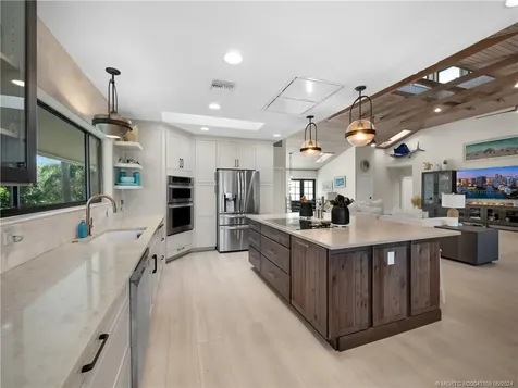 3281 SW Island Way Palm City FL 34990