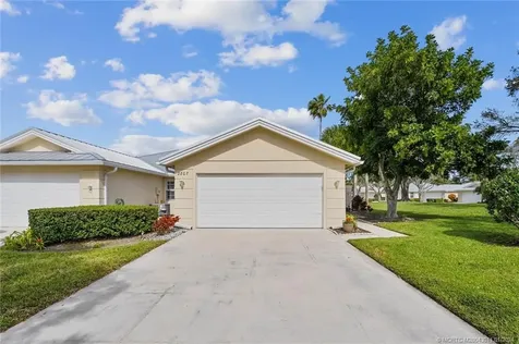 2807 SW Ridgewood Place Palm City FL 34990
