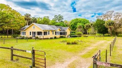 3531 Eleven Mile Road Fort Pierce FL 34945