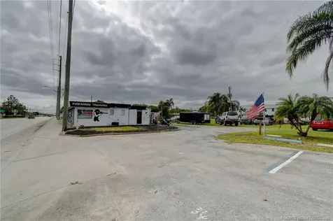 5989 S Us Highway 1 Fort Pierce FL 34982
