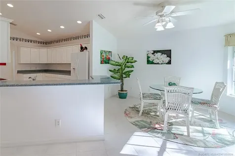 2440 NE Pinecrest Lakes Boulevard Jensen Beach FL 34957