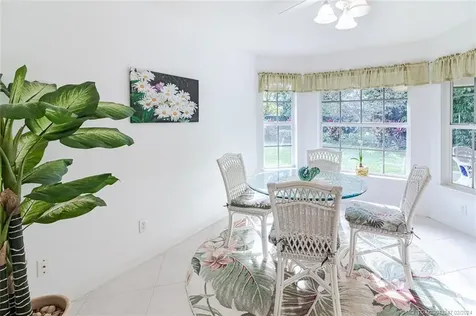 2440 NE Pinecrest Lakes Boulevard Jensen Beach FL 34957