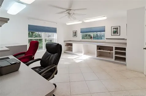 2440 NE Pinecrest Lakes Boulevard Jensen Beach FL 34957