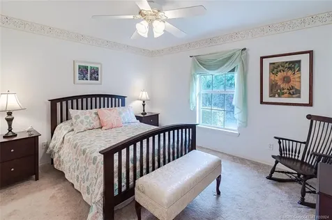 2440 NE Pinecrest Lakes Boulevard Jensen Beach FL 34957