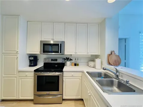 411 NE Plantation Road Stuart FL 34996