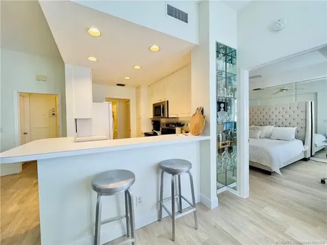 411 NE Plantation Road Stuart FL 34996