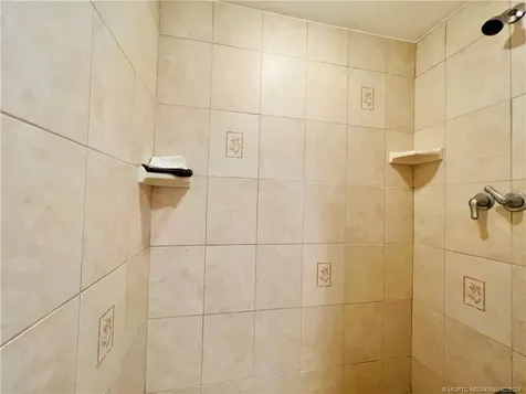 3442 NE Causeway Boulevard Jensen Beach FL 34957