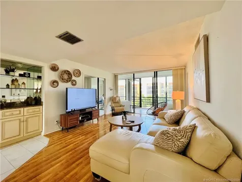 3442 NE Causeway Boulevard Jensen Beach FL 34957